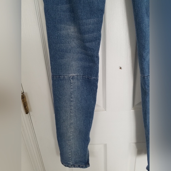 CJ Black Premium Jean's Distressed Skinny Flex Size 32/34 - Picture 7 of 15